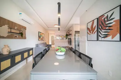 Uma área de estar em Mario Guilherme - Apto 202 - Lindo apartamento condomínio de alto padrão com piscina e academia.