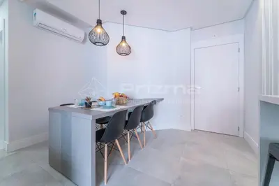 A planta de PM 304 · Excelente Apartamento de 2 quartos em condomínio com Piscina e Academia