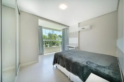 A planta de Apartamento duplex térreo com super SPA